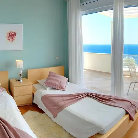 Corfu Luxury Mparmpati